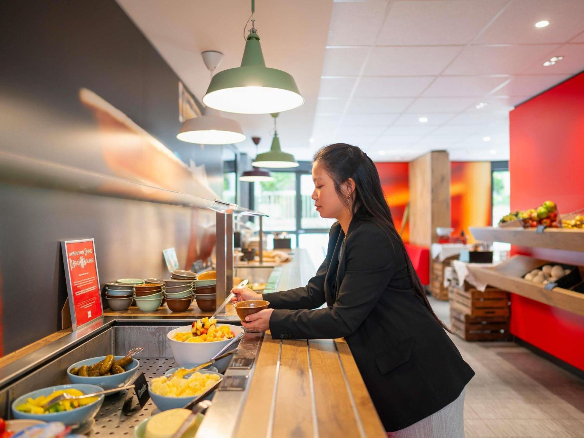 Ibis Hotel Muenchen City — Photos 3